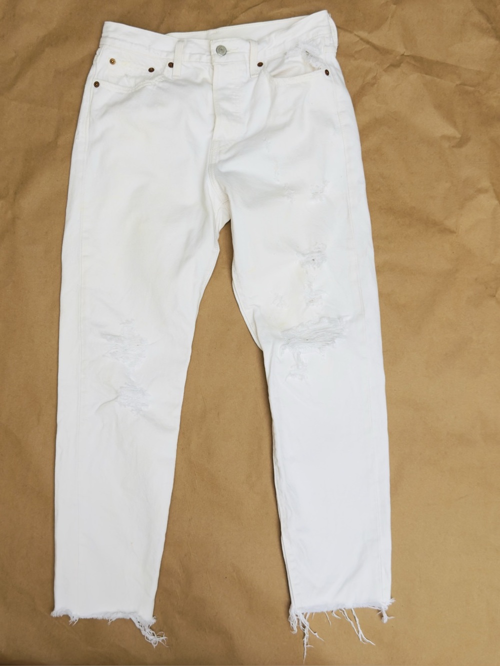 Levi’s White Distressed Slim Jeans